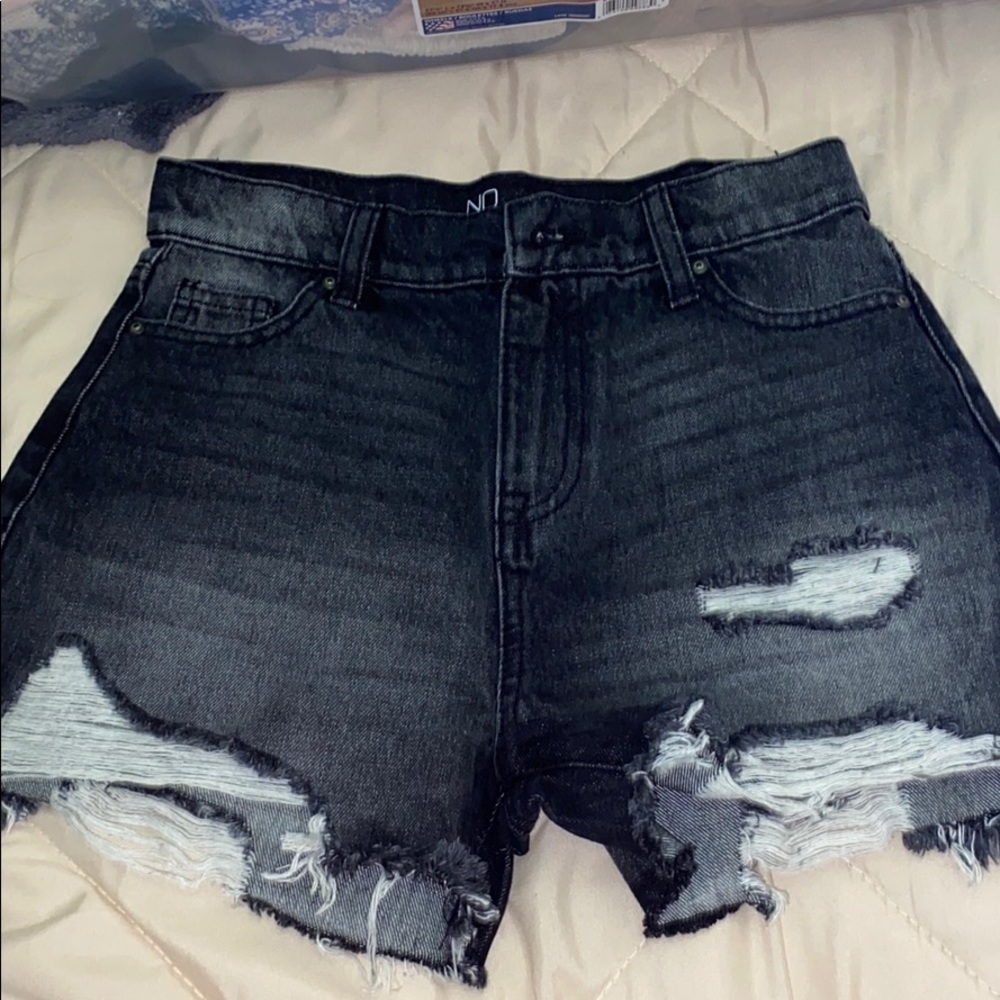 Super Cute black shorts!!